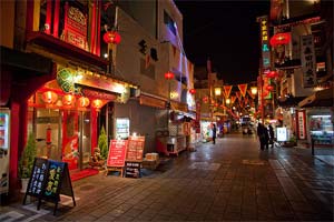 erstaurants and shops in Kobe